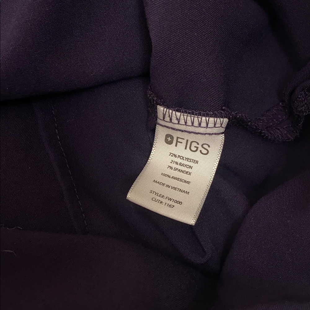 Dark Figs Purple Scrub Set Top/Bottom XXS - Picture 10 of 11